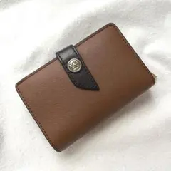 マイケルコース　二つ折り財布