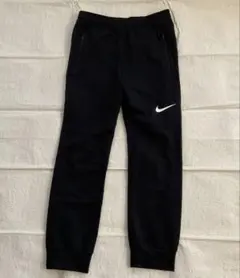 Item thumbnail for item bbaa70c7-a30d-4fd2-89c3-93cb2fef22f4