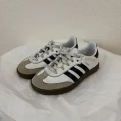 Item thumbnail for item bb04a970-ff16-44c7-ba96-409d7d9a6f8a