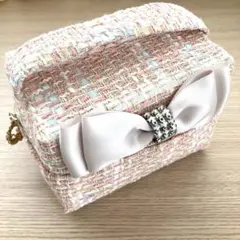 Item thumbnail for item 7d1748fb-1f0e-4e33-b0f3-02f061289bd9