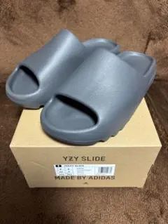 アディダスイージースライドadidasオニキス
