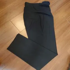 ユニクロ　スマートアンクルマタニティパンツ ブラックS