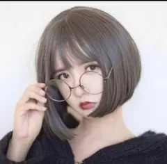 【試着のみ】ショートボブ　ウィッグ　アッシュグレー