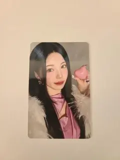 niziu AYAKA アヤカ New Emotion トレカ