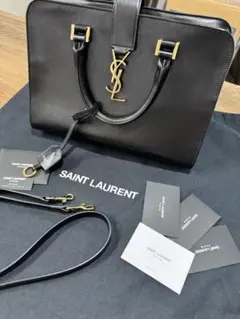 SAINT LAURENT ベビーカバス　サンローラン　トート　バッグのサムネイル