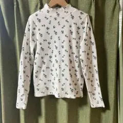 花柄ワッフル生地長袖Tシャツ