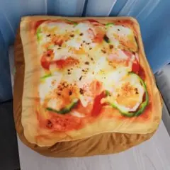 【超メルカリ市】ぬいフェア♡ピザデザインクッション　厚さ約22cm