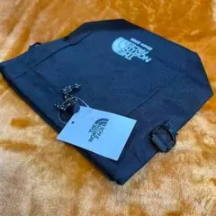 THE NORTH FACE ブラック ショルダーバッグ