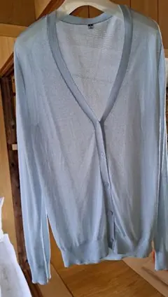 ユニクロ【美品】ライト Vネックカーディガン XLサイズ