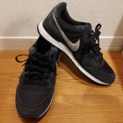 値下★Nike Internationalist　ナイキ インターナショナリスト
