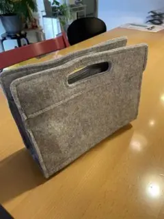 IKEA KNALLBÅGE フェルト 小物入れ 収納バッグのサムネイル