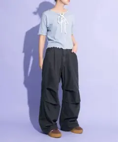 PUNYUS ニータックデニムバギーパンツ サイズ2のサムネイル