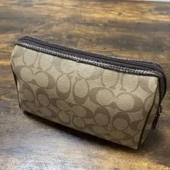 COACH シグネチャー ポーチ ブラウンのサムネイル