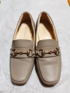 Item thumbnail for item 7403a939-c886-412b-919e-95d2d29ed688