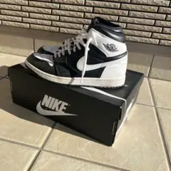 NIKE Air Jordan 1 ブラック/ホワイト　high