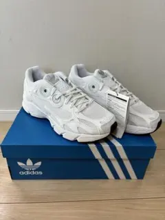 【新品】adidas ASTIR W （アディダス　アスターW ）24cm