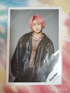 Item thumbnail for item 9e9ea69d-f529-4833-89b0-494db8d1f945