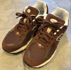 New Balance 2002R ブラウン スニーカー