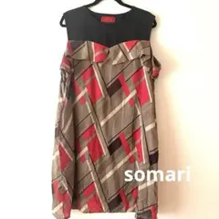 somari 幾何学模様 ゆったり大きめノースリーブワンピース