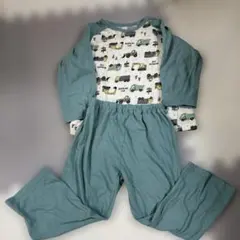 120 パジャマ　車