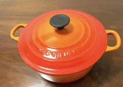 美品】限定色 LE CREUSET ルクルーゼ スキレット 20cm ピンク - メルカリ