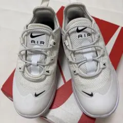 Nike AIR MAX アクシス　ホワイト スニーカー16センチ