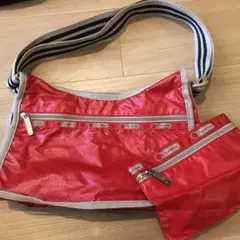レスポートサック　クラシックホーボー　パテント　ポーチ付き　赤