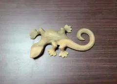 ヤモリ 木彫り オブジェ 爬虫類 インテリア