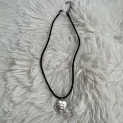 Brandy Melvilleネックレス ハート型ペンダント チョーカー