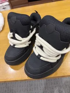 最終値下げ　ブラック ロープスニーカー