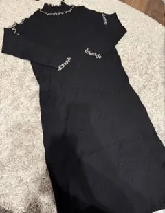 Tip Top 黒リブ編みフリルニットワンピース