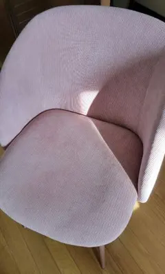 ソストレーネグレーネ　コーデュロイ ピンク 椅子