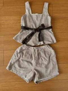 上下セット　130 ベスト、パンツ
