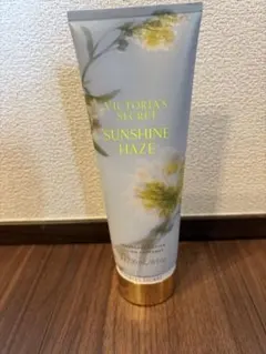 Victoria's Secret Sunshine Haze ローションのサムネイル
