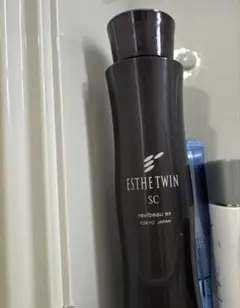 ESTHE TWIN SE 美顔器 本体 最終値引き - メルカリ