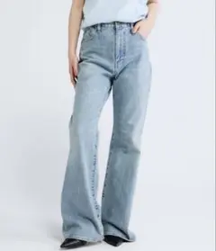 M ライトブルー コットンフィットフレアデニム ジーナシス デニムパンツ