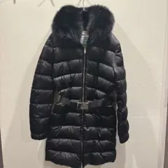 PRADA プラダ　ダウン　コート　ジャケット　黒　ベルトロゴ　フォックスファー