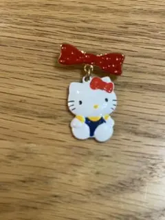 2026年最新】ハローキティ ブローチの人気アイテム - メルカリ