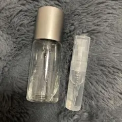 LELABOガイアック 10 香水(ユニセックス) 2ml サンプル