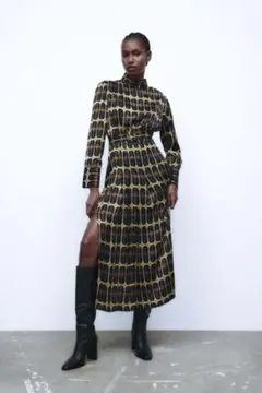 【美品】ZARA 幾何学総柄 ロングワンピース ベルト付 ハイネック L
