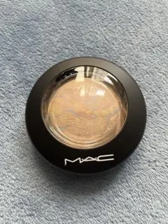 MAC ハイライトパウダーのサムネイル