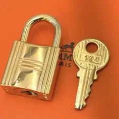 【美品】エルメス K24ゴールドメッキ パドロック カデナ リペア品 120番2 HERMES エルメス カデナ 120番 ゴールド 24Kメッキ 鍵付き 南京錠