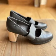 カンペール CAMPER KARA / パンプス 太めヒール 甲ストラップ