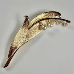 【AVON】ヴィンテージ スズラン ブローチ パール揺れる エレガント ゴールド
