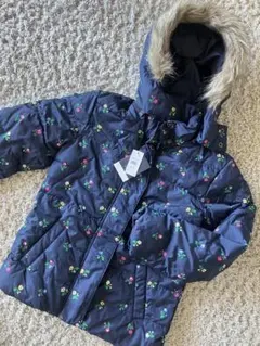 GAP ギャップ 花柄ネイビー 中綿ジャケットダウンファー付 140cm