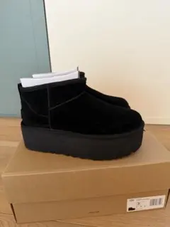 新品 アグ UGG ムートンブーツ ウルトラミニ　厚底