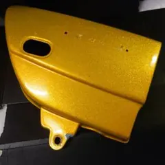 GT380 右 サイドカバー イエロー ラメ塗装のサムネイル