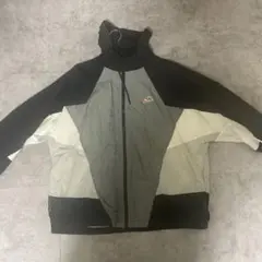 ナイロンジャケット 白