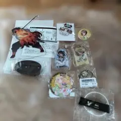 アクスタ　アクキー　鬼滅の刃　ラブライブ　東方Project