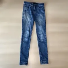 スキニーパンツ ストレッチ